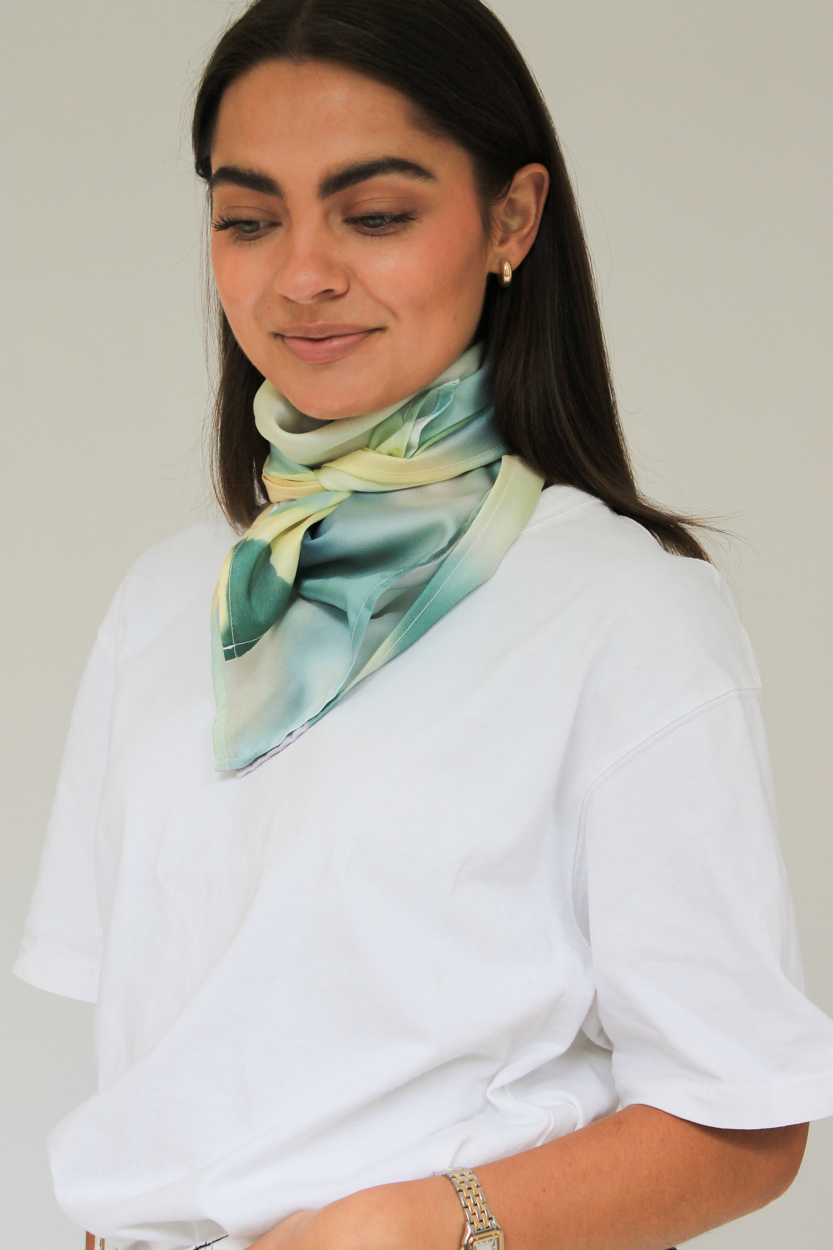 THE CLARISSE SCARF