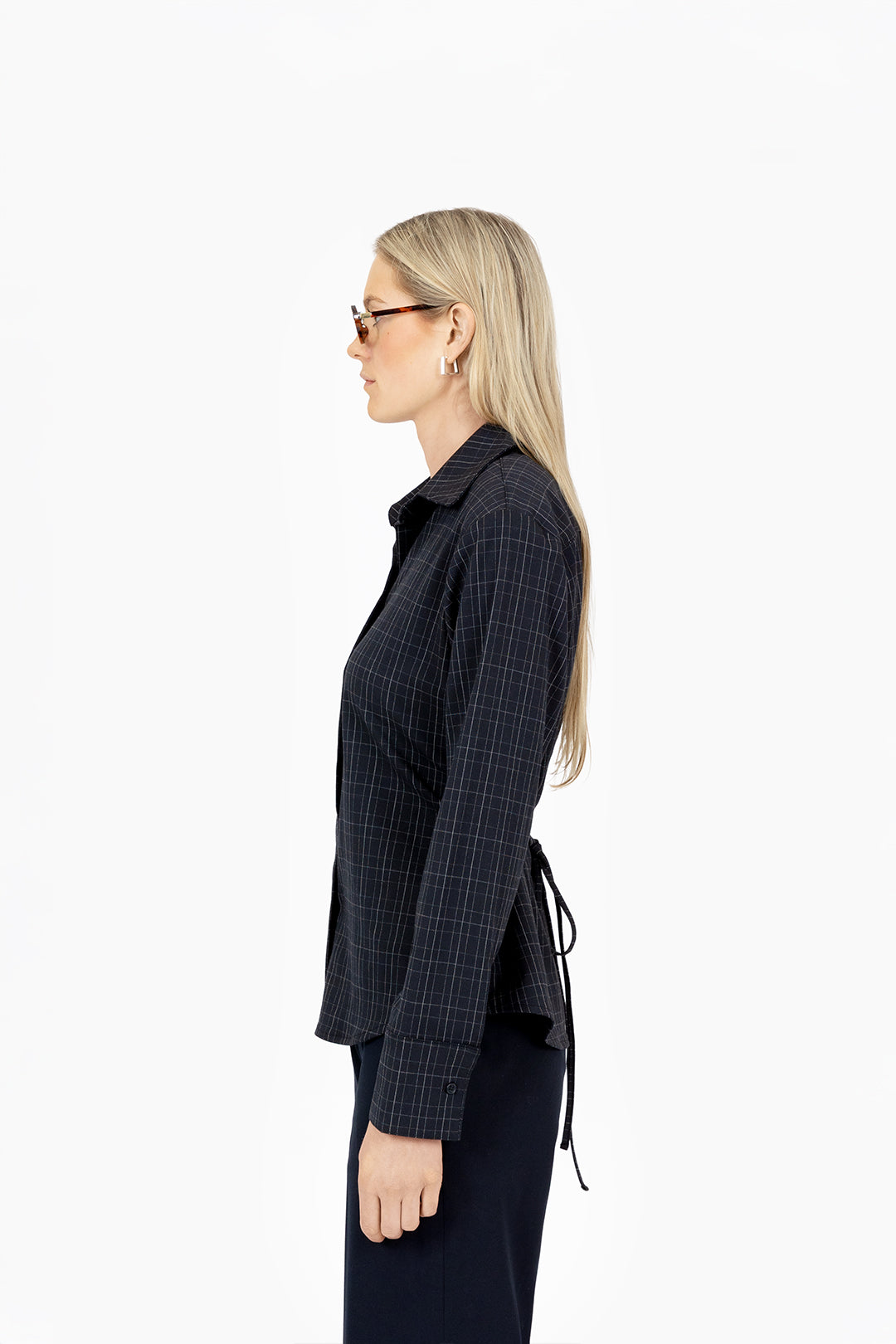 THE BOBBIE BLOUSE NAVY CHECK