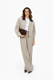 THE DAPHNE JACKET BEIGE