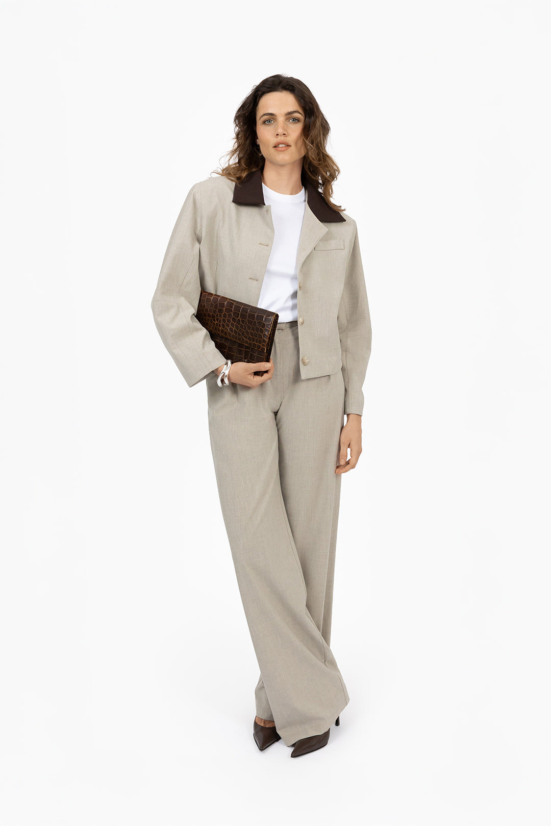 THE DAPHNE JACKET BEIGE