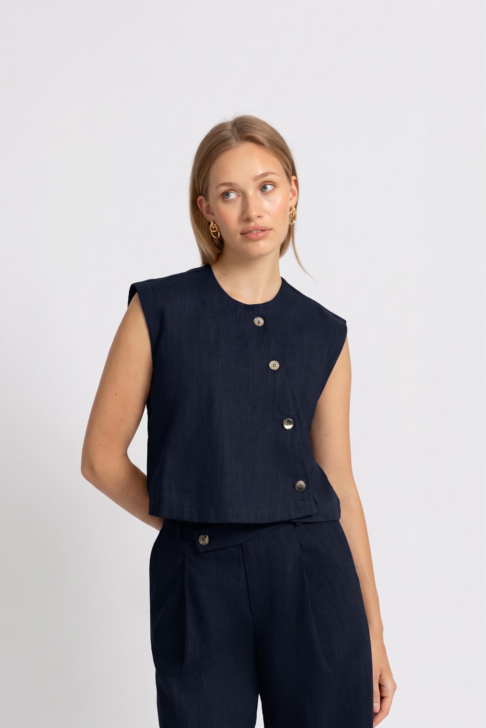 THE CATO GILET