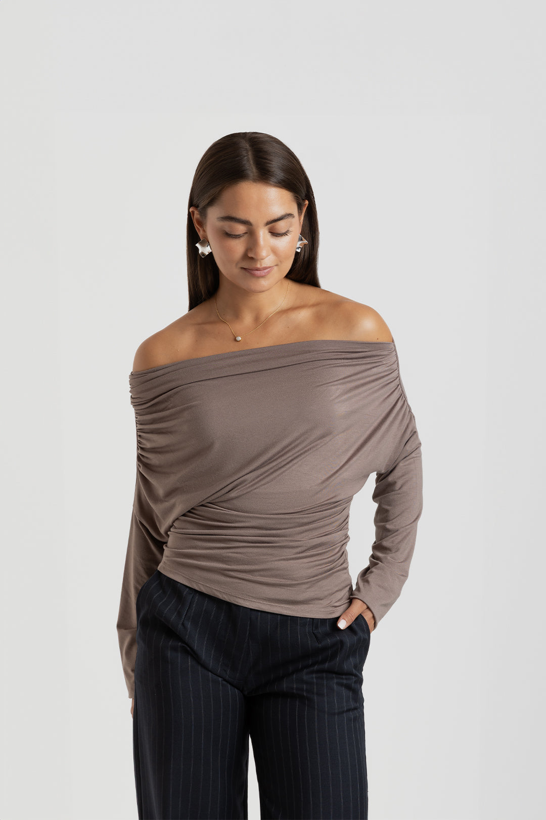 THE NELLY TOP TAUPE