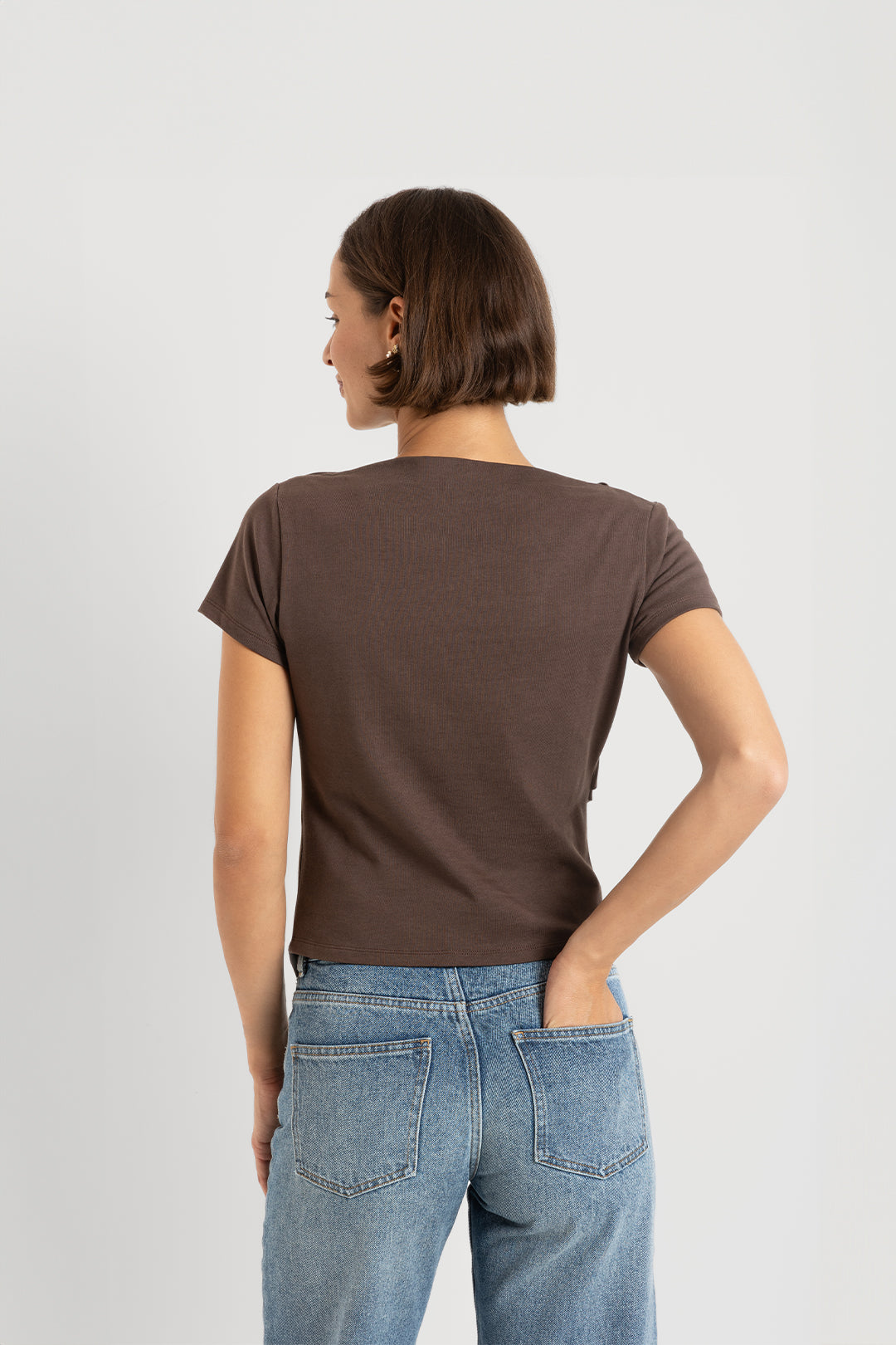 THE LIV TEE BROWN