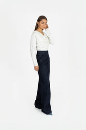 THE INDIGO JEANS
