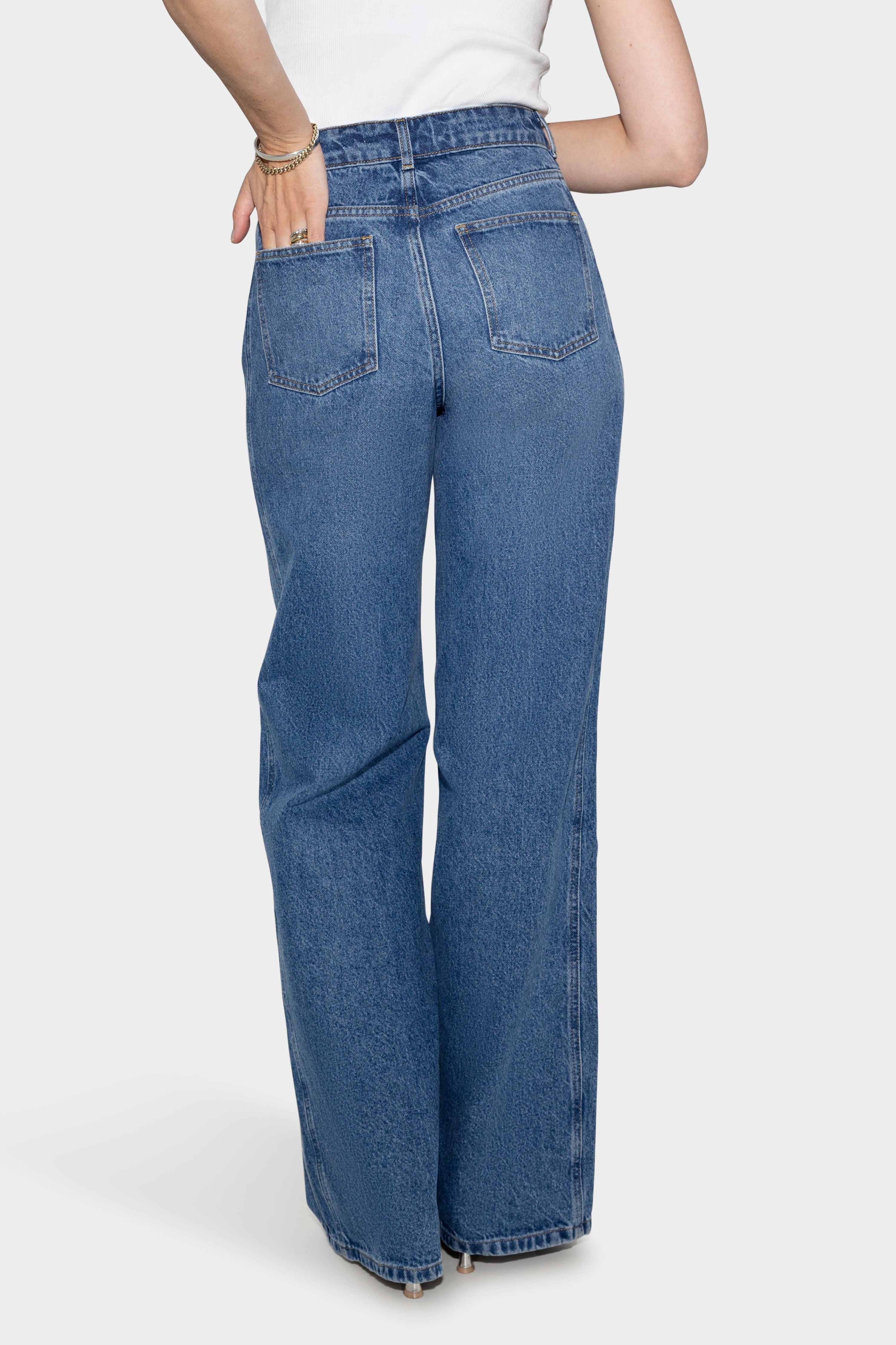 THE DENISE JEANS DARK AZURE