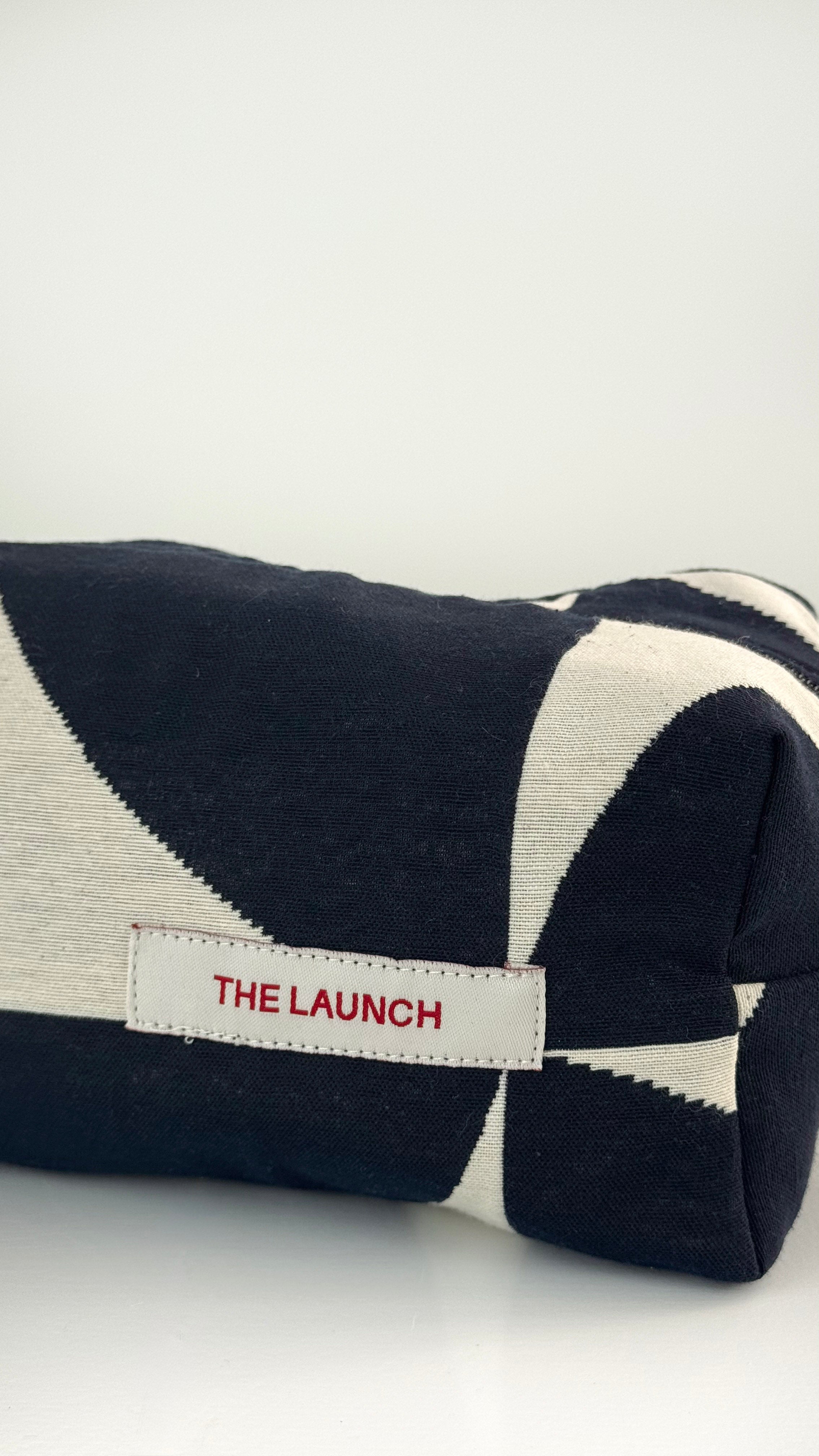 THE MAKE-UP BAG NAVY