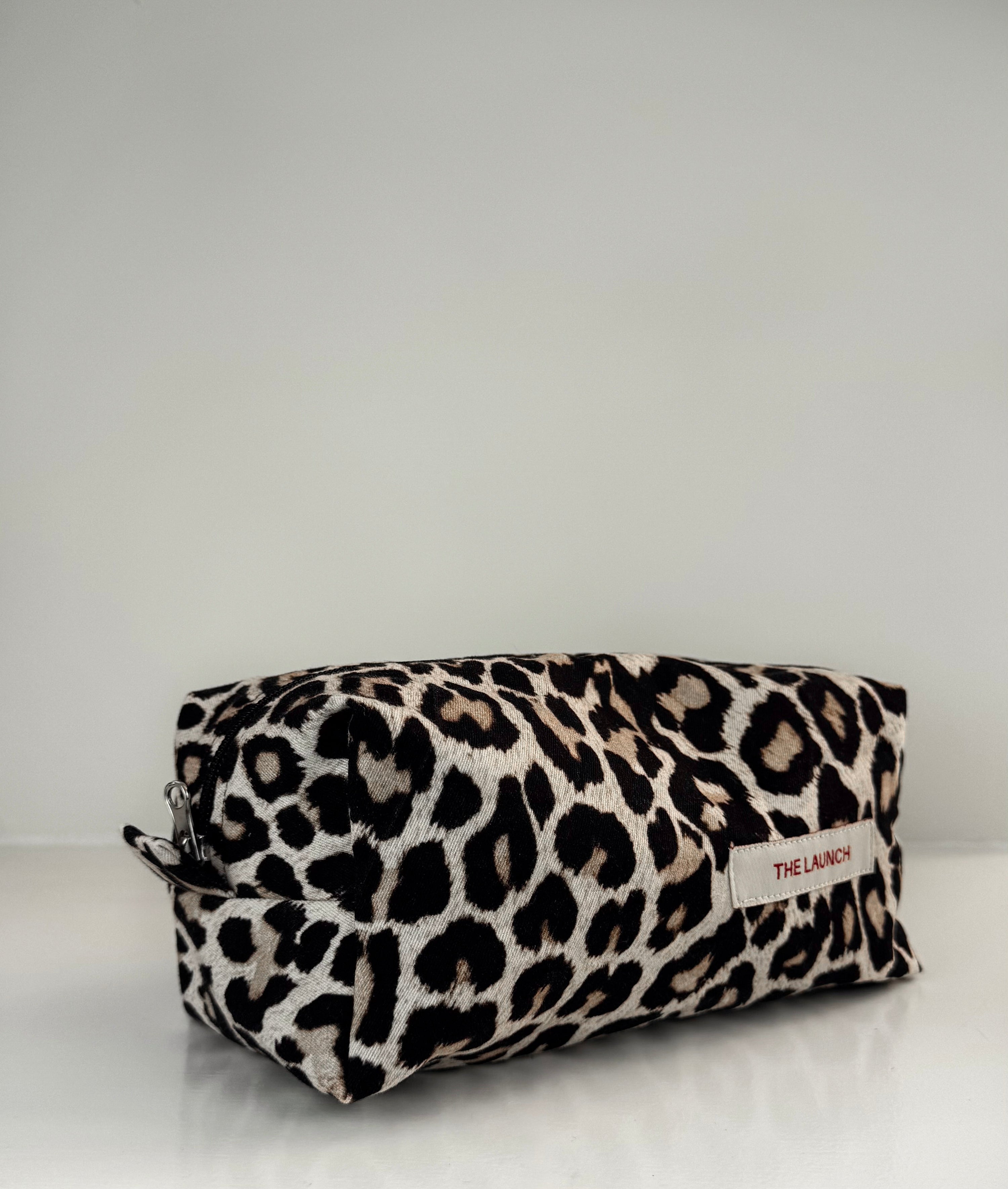 THE MAKE-UP BAG LEOPARD