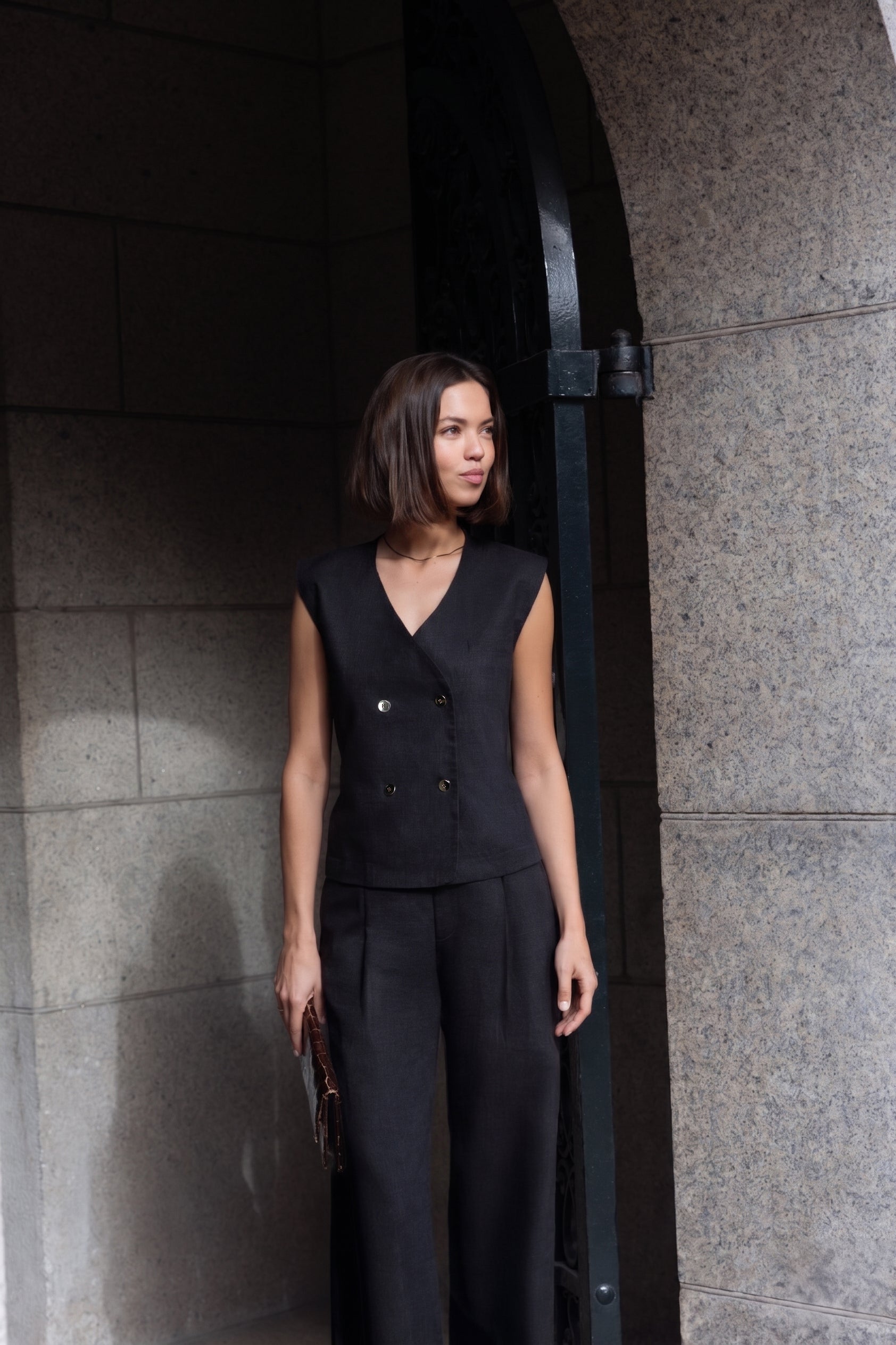 THE FLEUR GILET BLACK