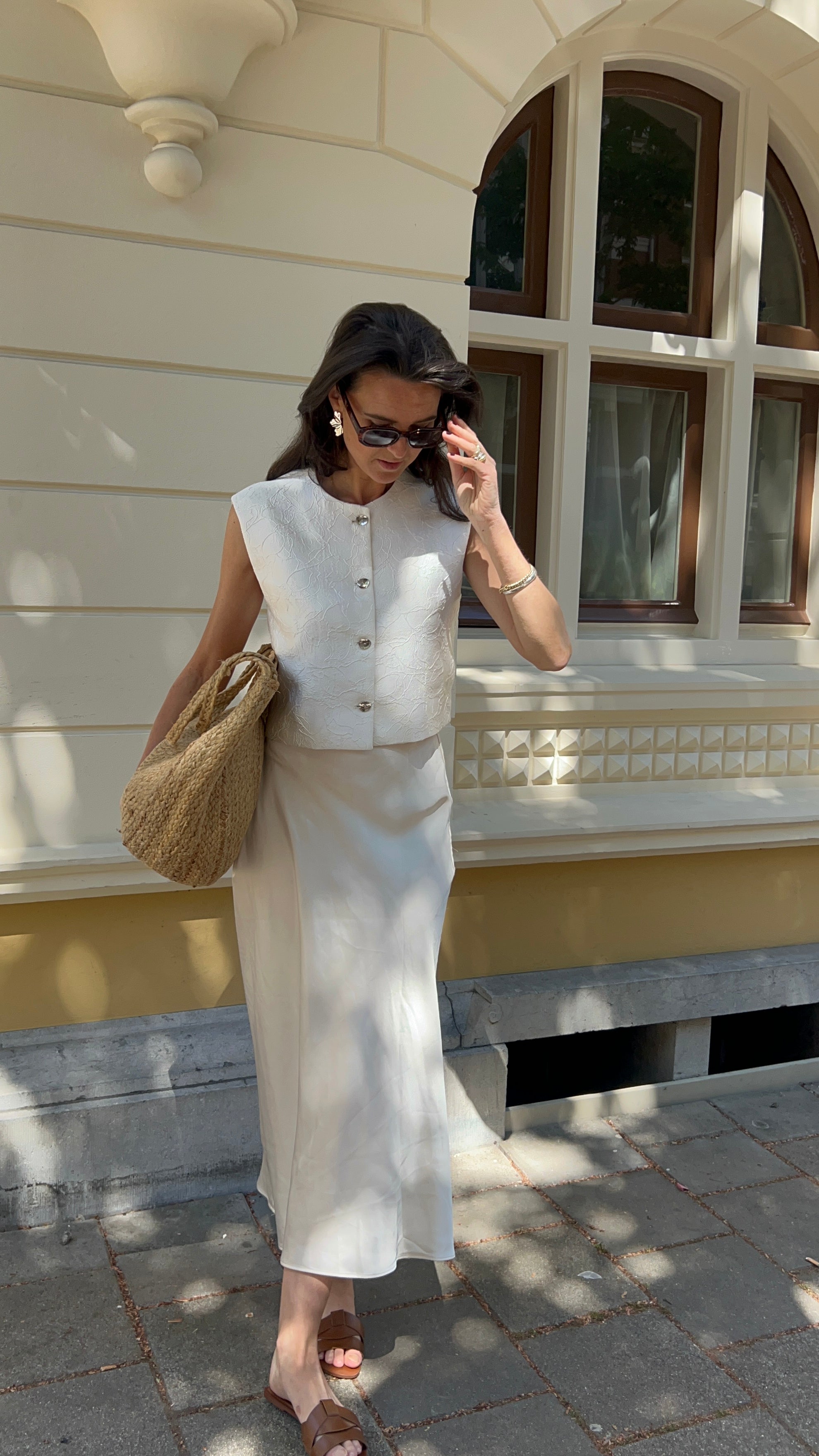 THE LEYA GILET