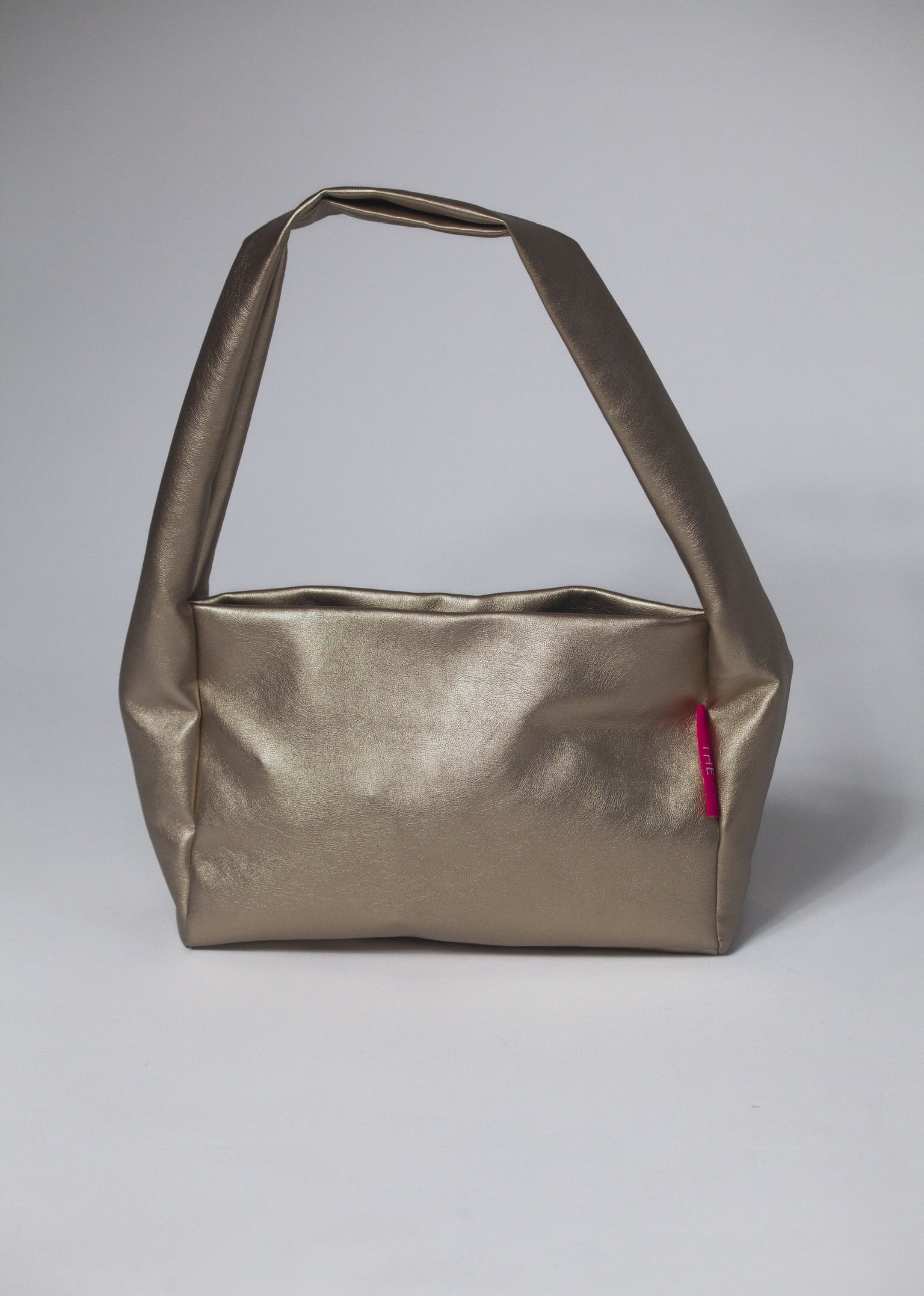 THE NOÉ BAG