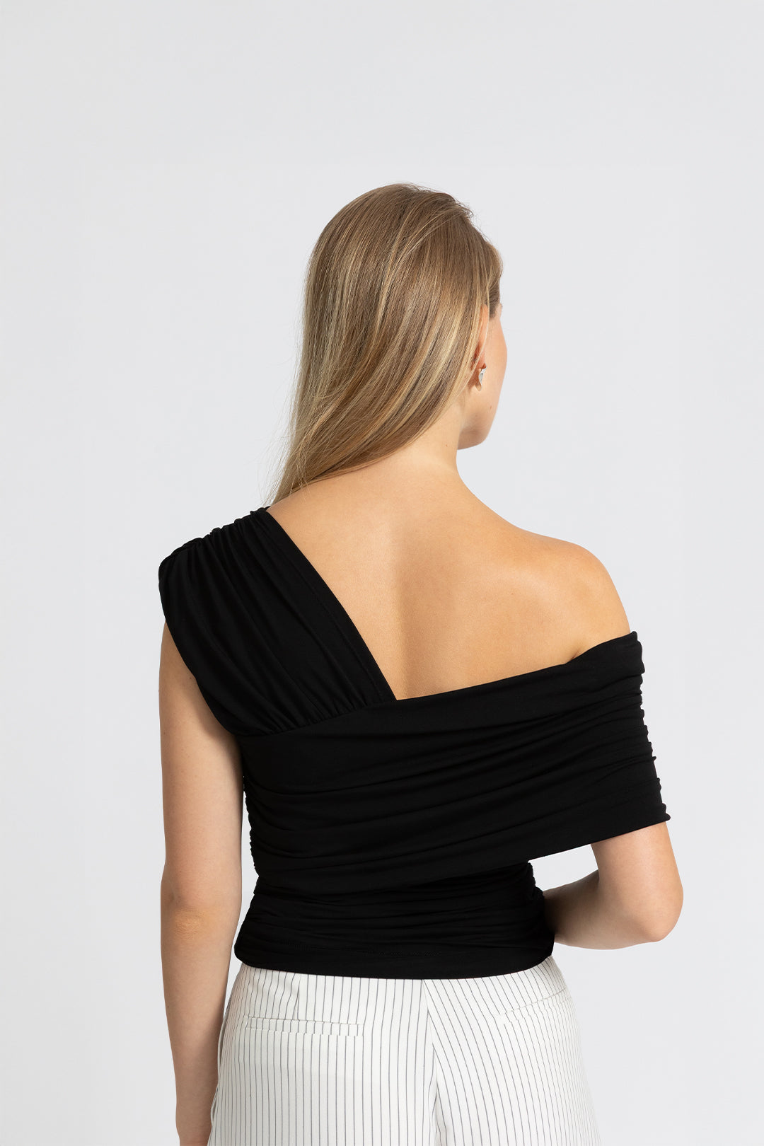 THE FENNA TOP BLACK
