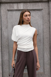 THE EVI TOP WHITE