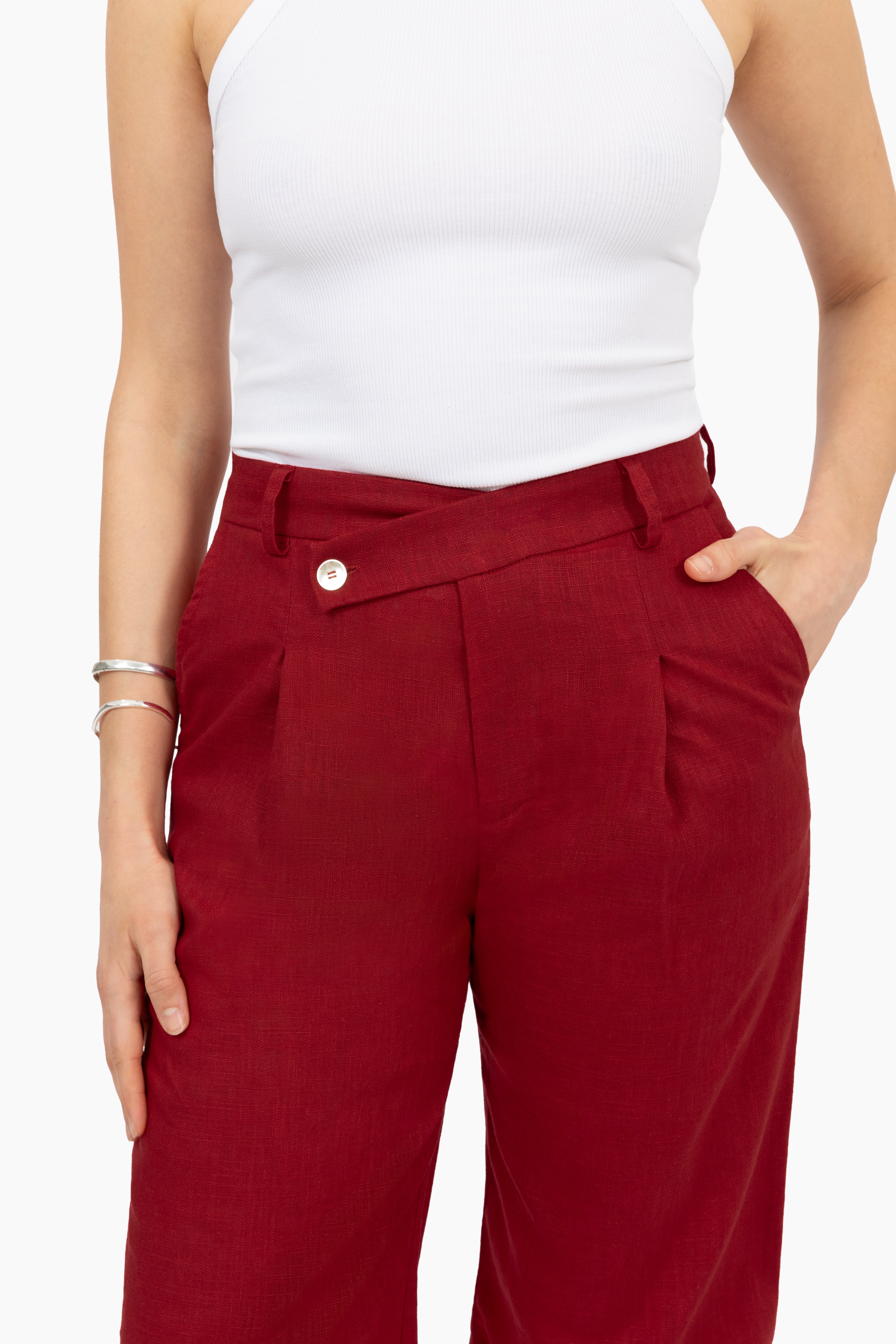THE CATO PANTS RED