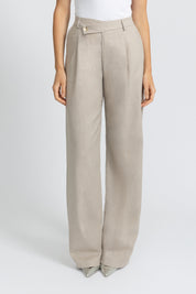 THE CATO PANTS BEIGE