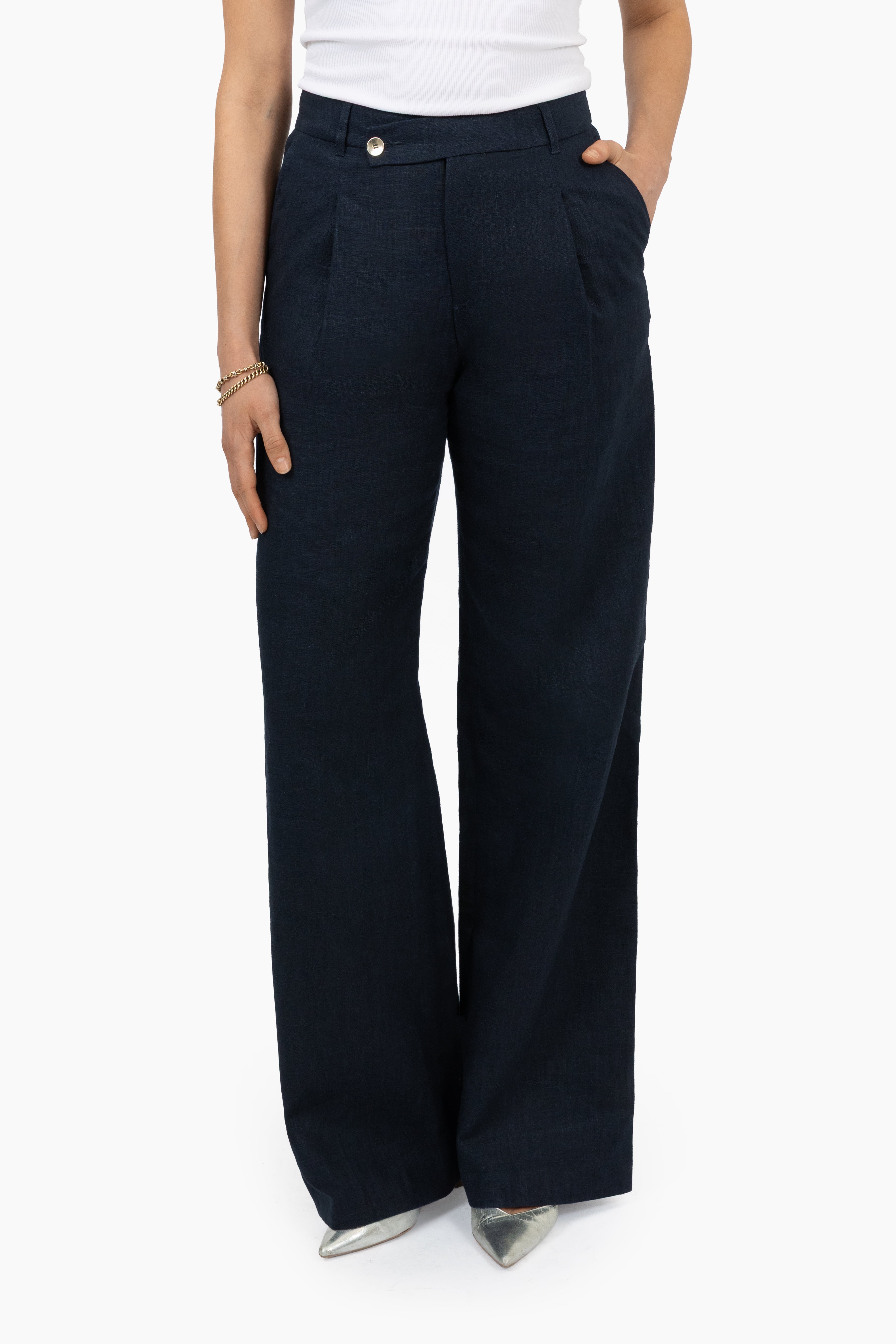 Cato Navy Linen Pants | 3 Lengths | THE LAUNCH 34/XS / Extra Tall Cato Navy Linen Pants | 3 Lengths | THE LAUNCH 34/XS / Extra Tall