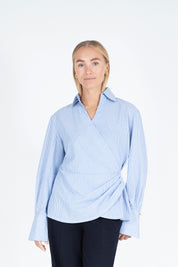 THE JANNY BLOUSE