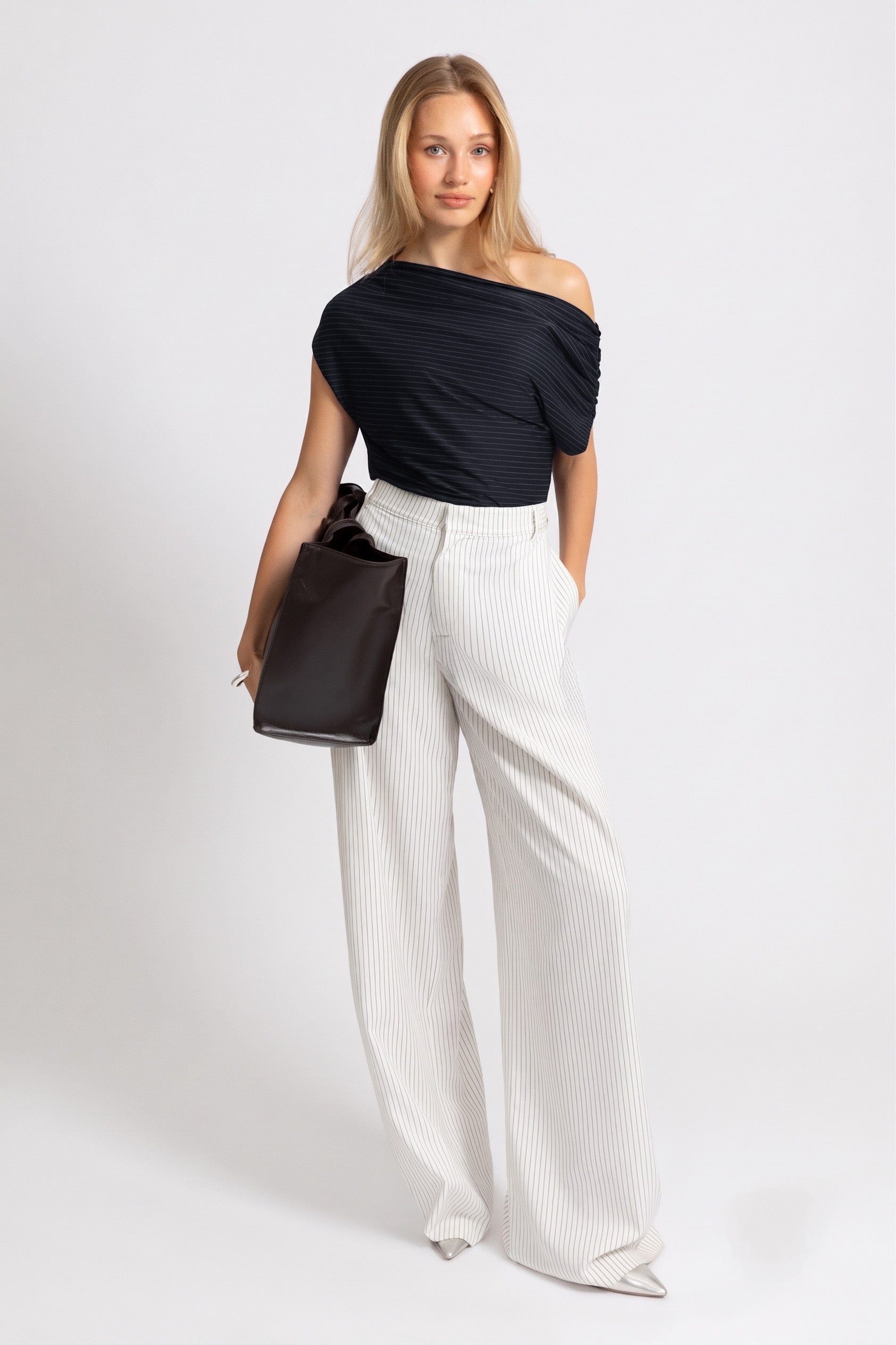 THE BELLA TOP NAVY STRIPE