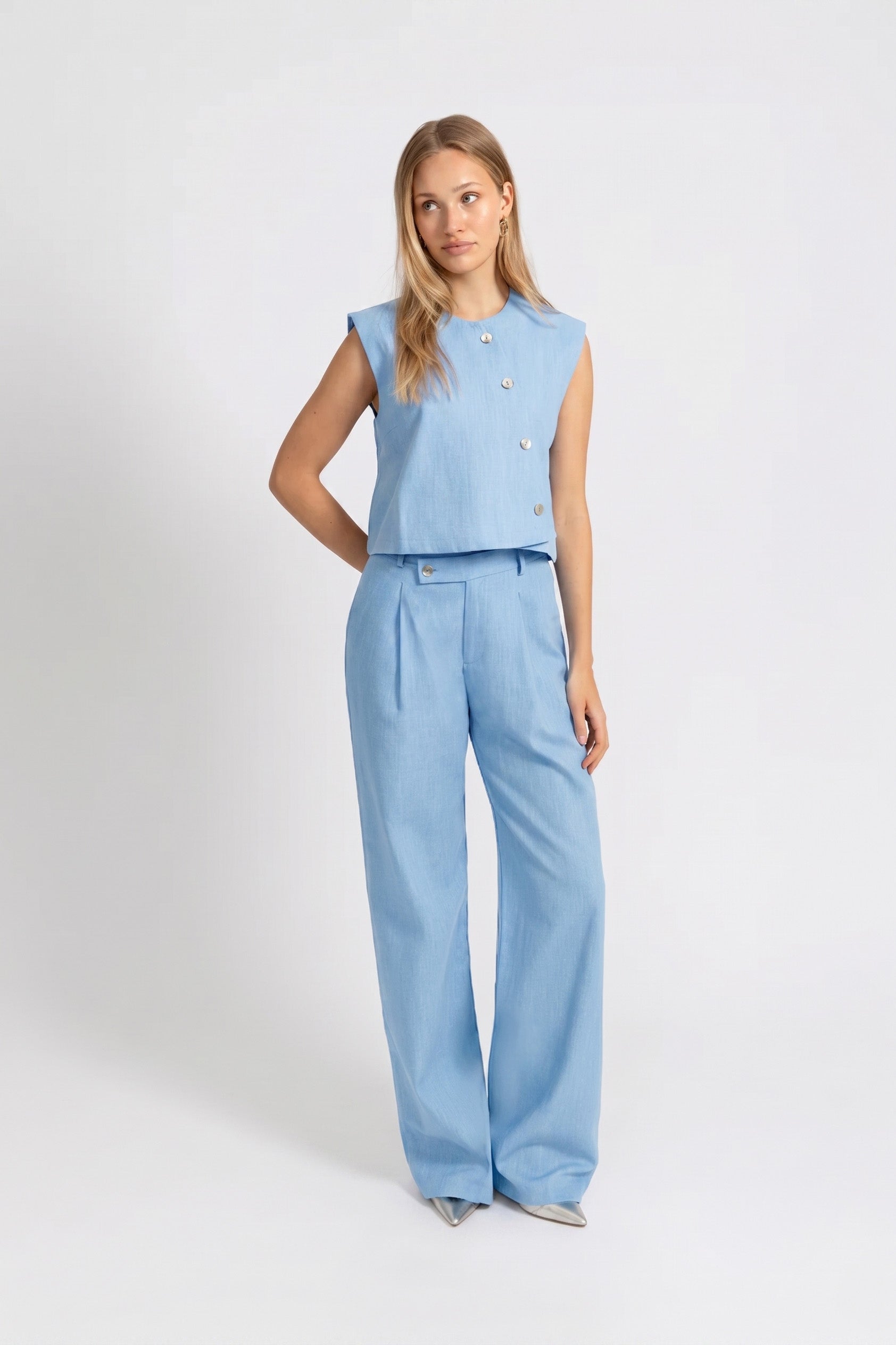 THE CATO PANTS LIGHT BLUE